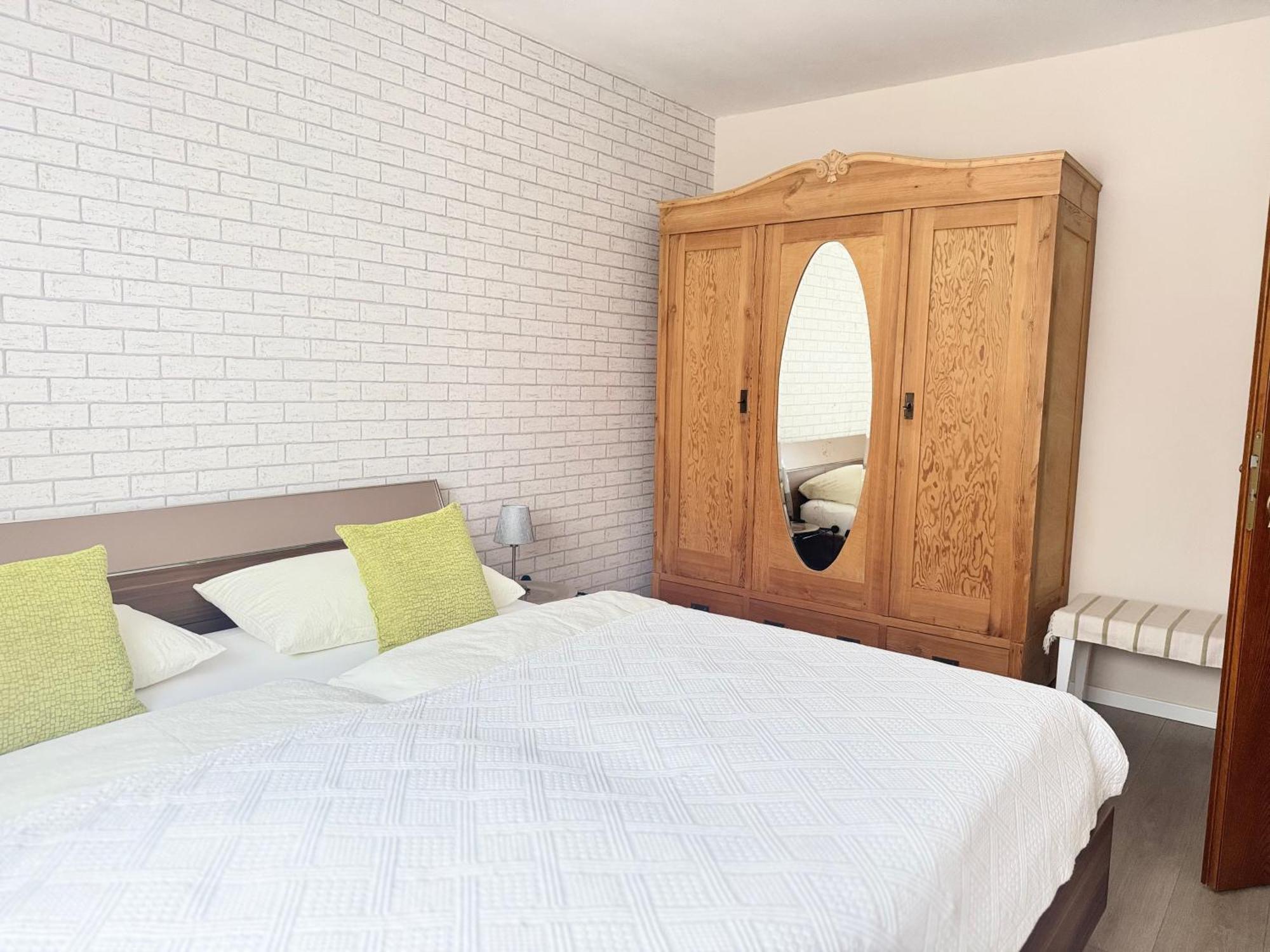 Apartments Gala, Ruhige Lage, Stadtnah سيئة كيسينجين المظهر الخارجي الصورة